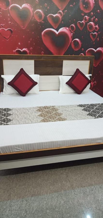 Branded Guest House 잘란다르 외부 사진