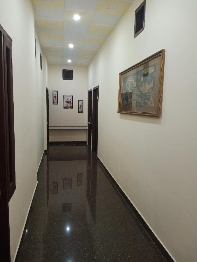 Branded Guest House 잘란다르 외부 사진